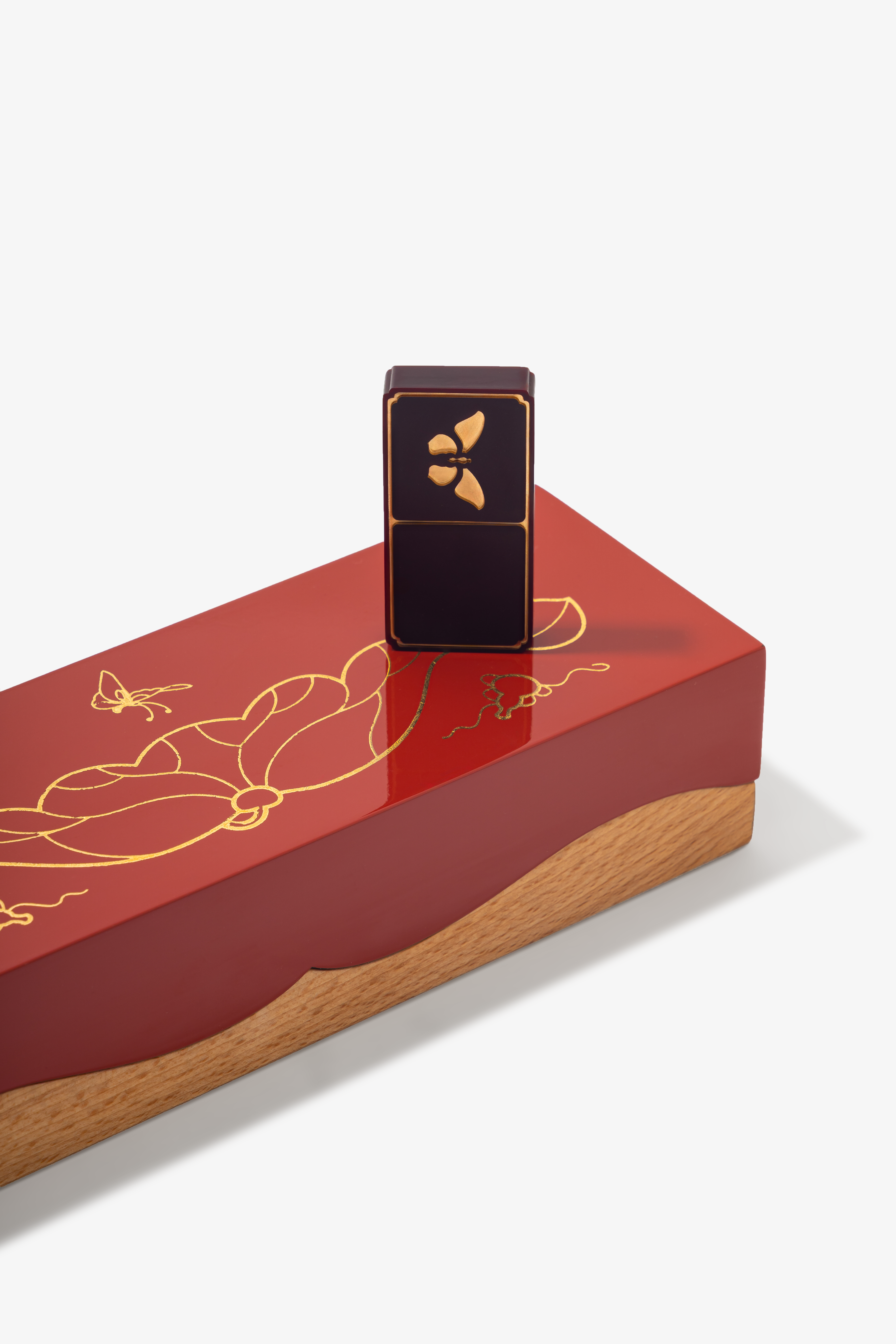 Indochine Fleur de Lotus Dominoes Set